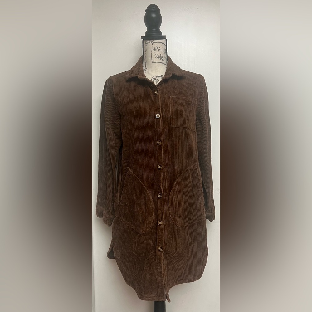 Women’s Dark Brown Corduroy Button Up Coat with Pockets and Collar